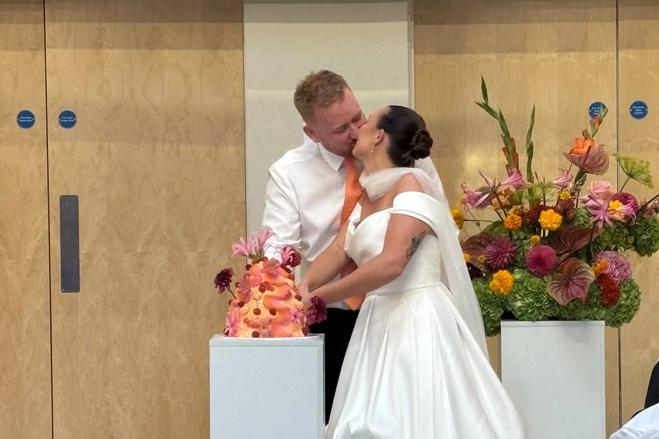 Cake cutting