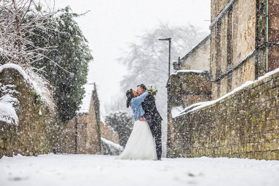 Snowy Wedding