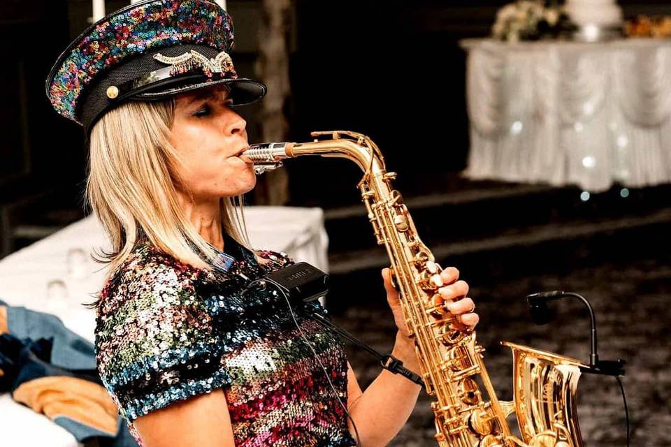 Amazing Sax player, Catherine