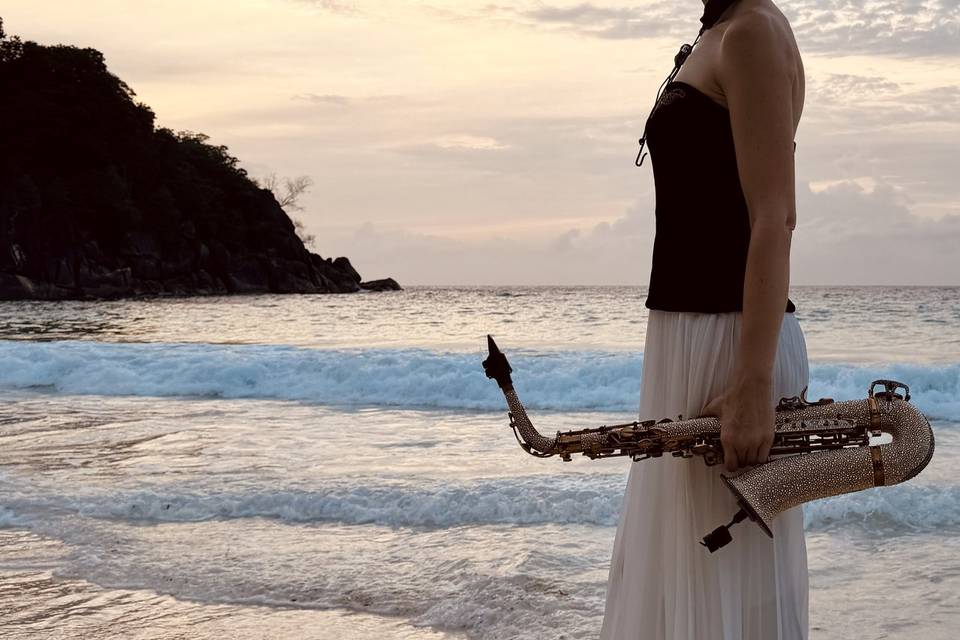 Seychelles saxophone