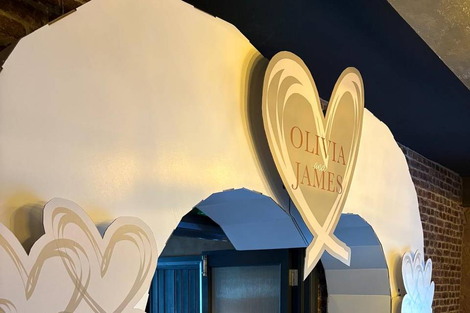Bespoke Heart Arch
