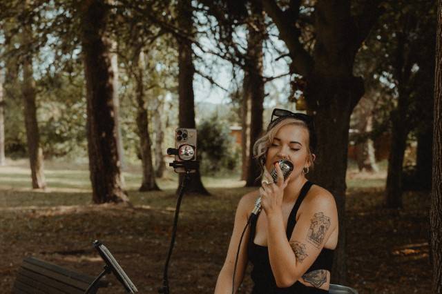 E&J Drinks Reception 💜