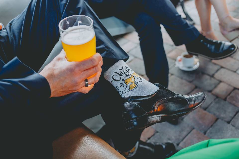Cheers beer and fun socks
