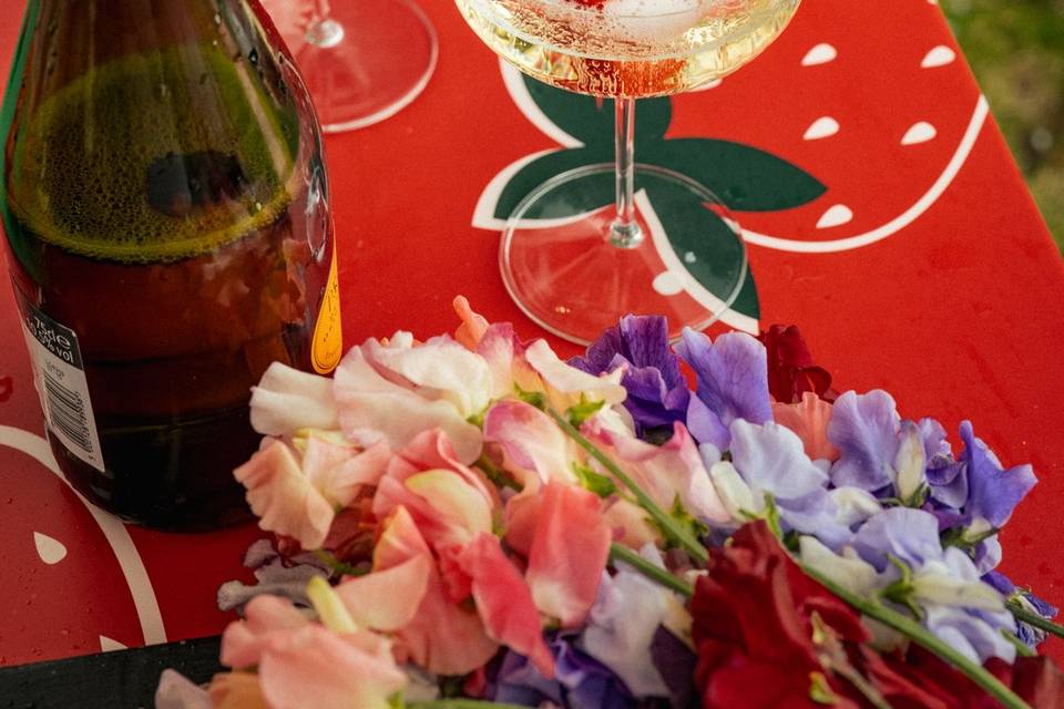 Strawbs + Bubbles = Perfection