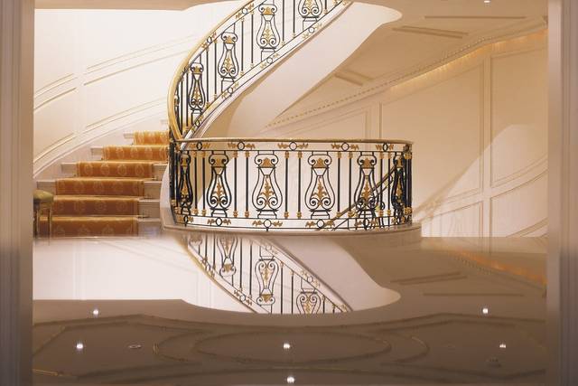 Lobby stairway