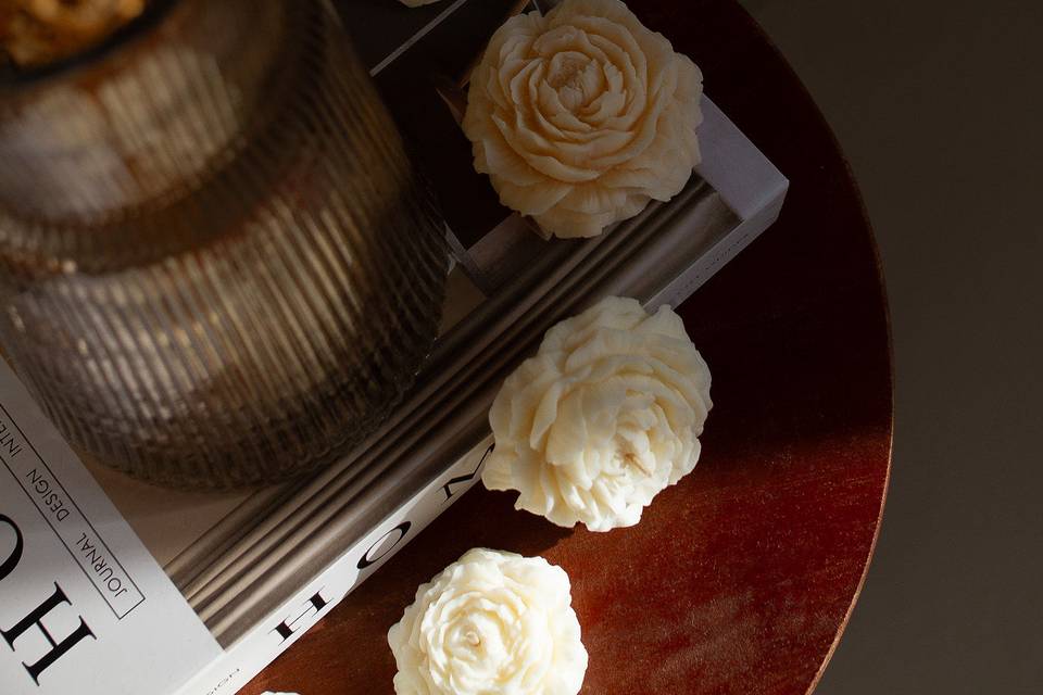 Peony Candle Favour