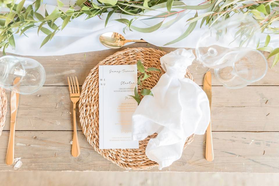 Green & White Rustic Table