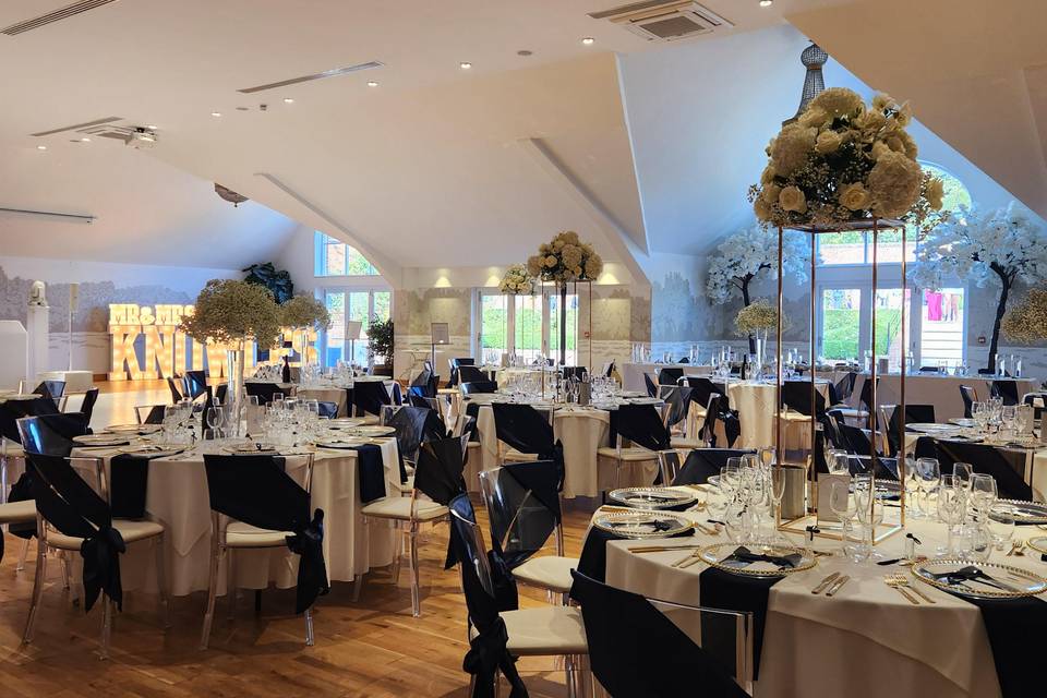 Close up on wedding breakfast