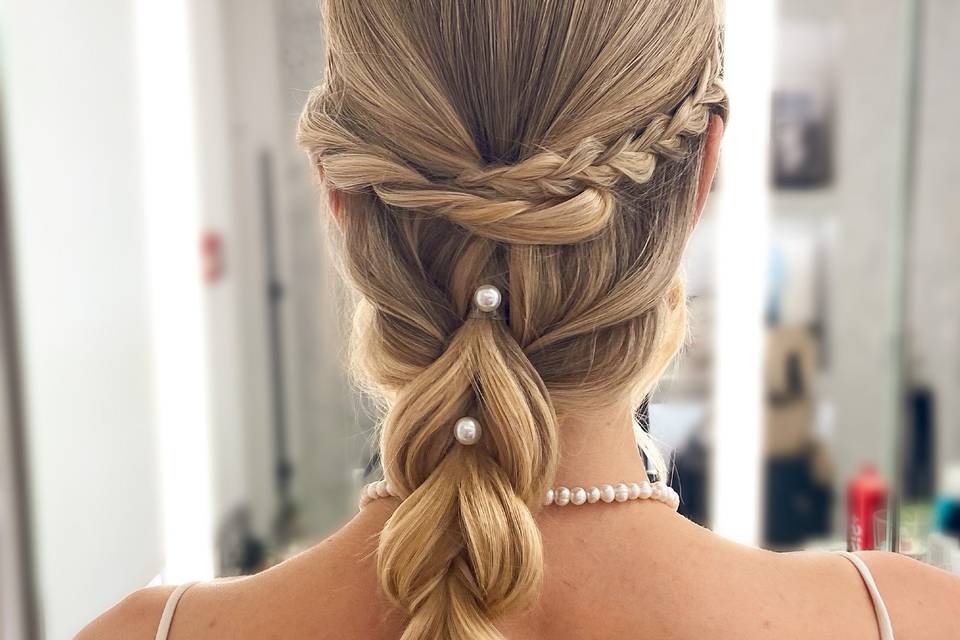 Bridal hairstyle