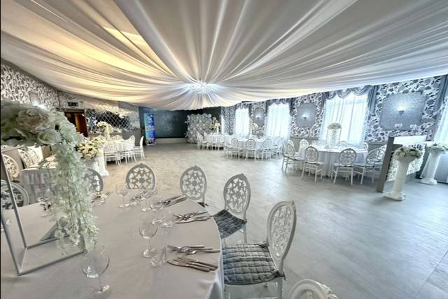 Royal Room 2