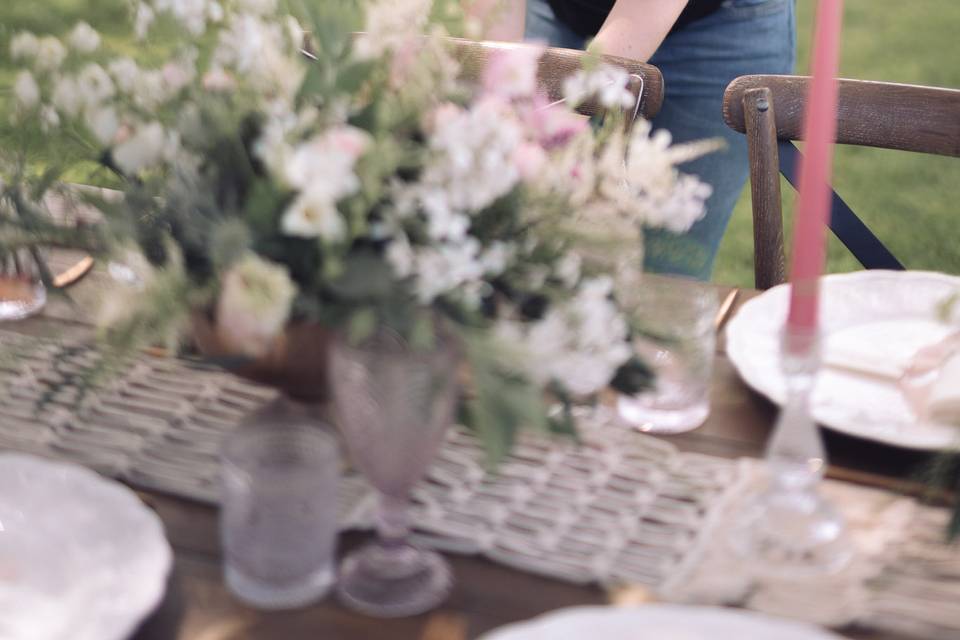 Setting up wedding table