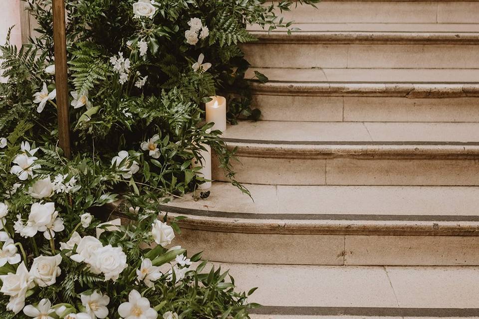 Foliage staircase