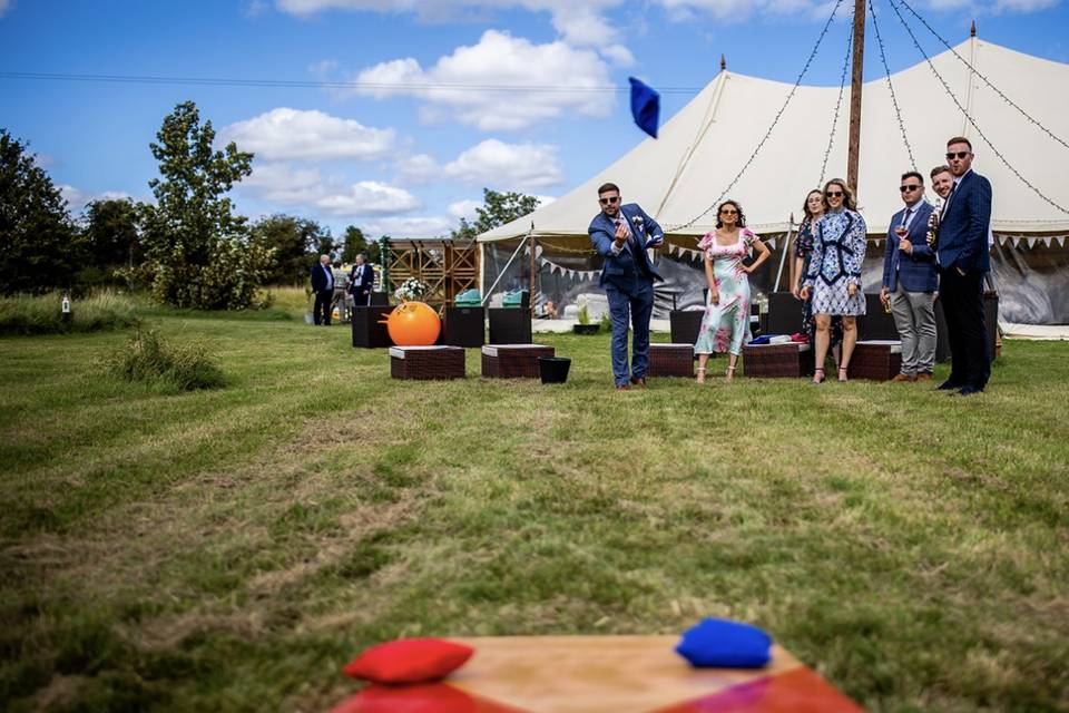 Cornhole - garden games