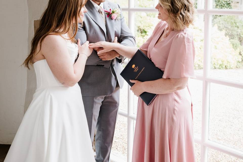 Tammy talking with couple