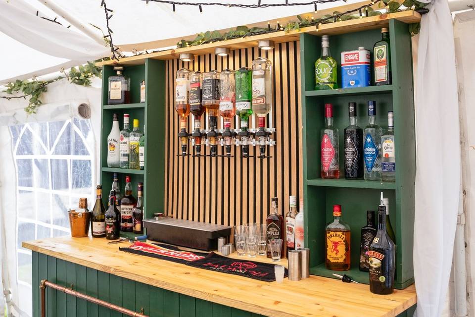 Garden bar