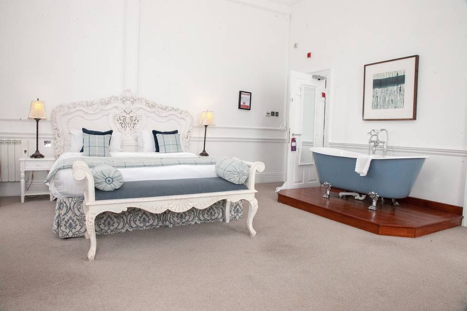 Luxury Bedroom - Tang