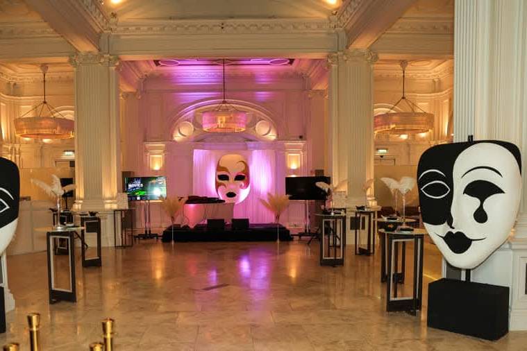Event decor and coordinator