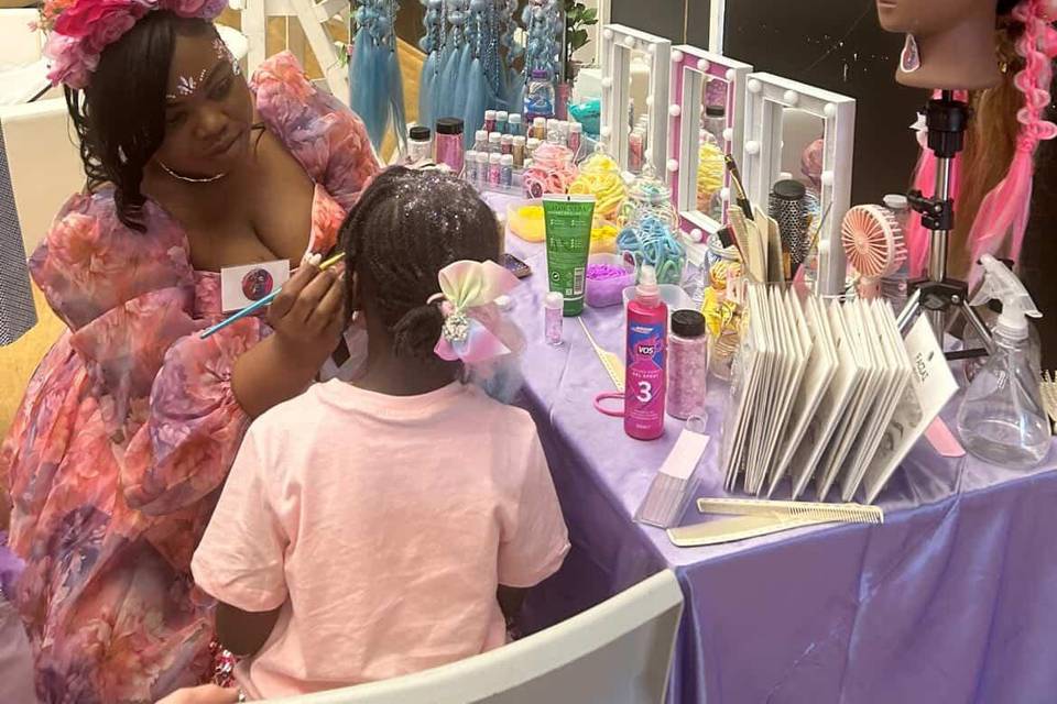 Braid, glitter and gem station