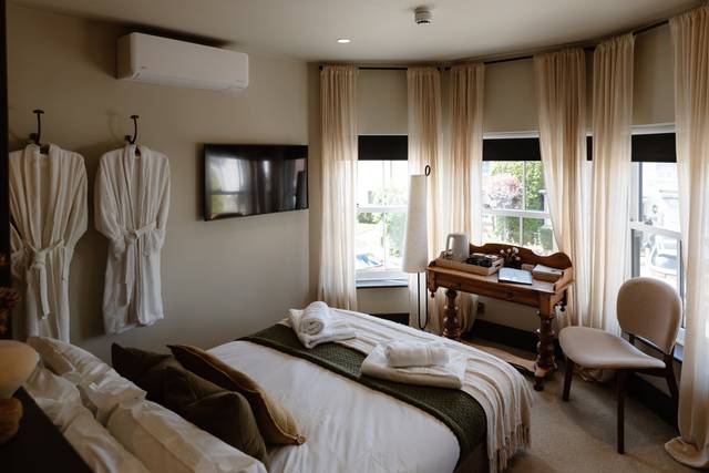 The Bridal Suite