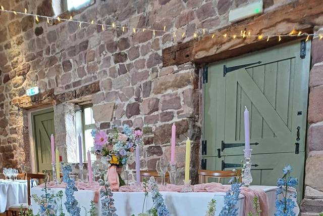 Top table meadow