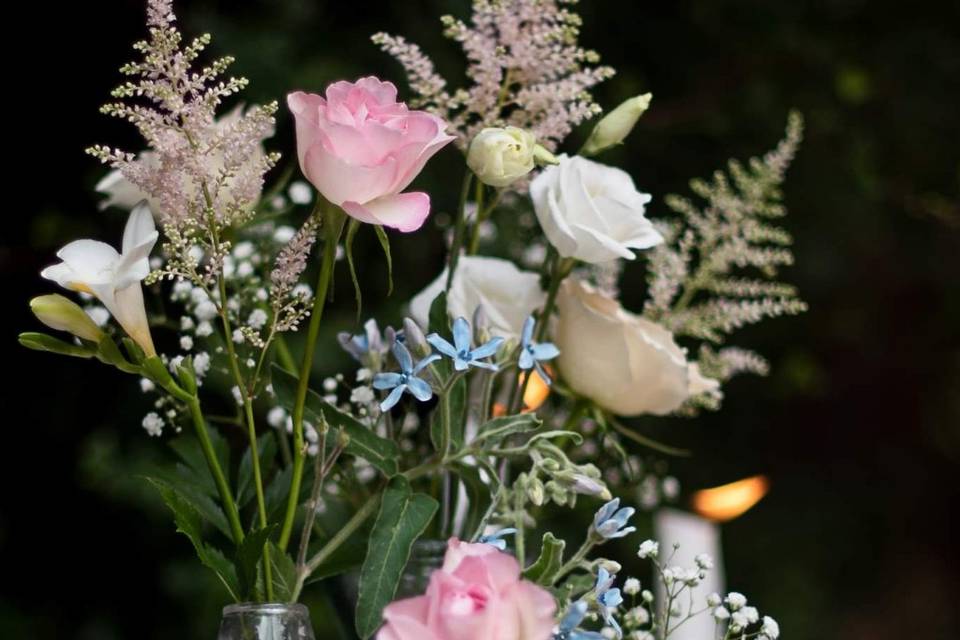 Bud Vase arrangements