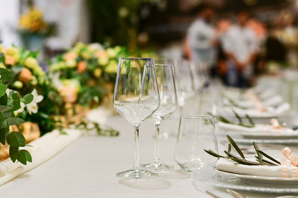 Table setting and glassware