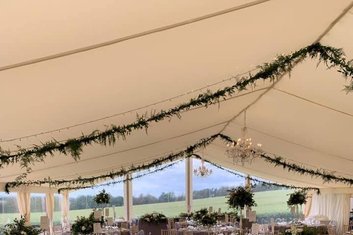 Marquee dining with clear end