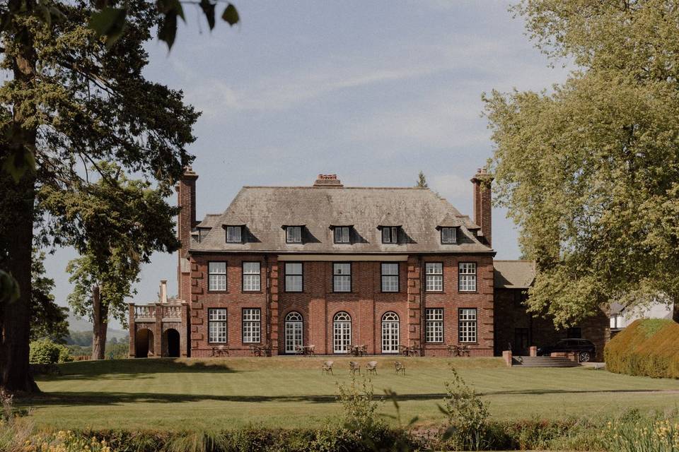 Sant Ffraed House