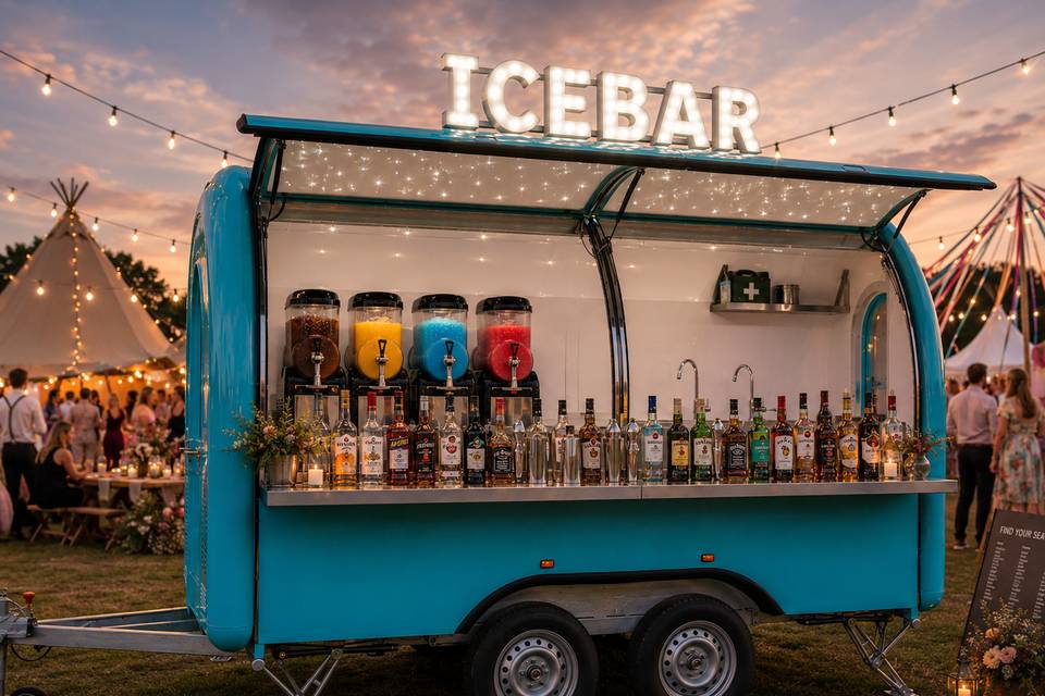 Bar Risa Outdoor Ice Bar Trail
