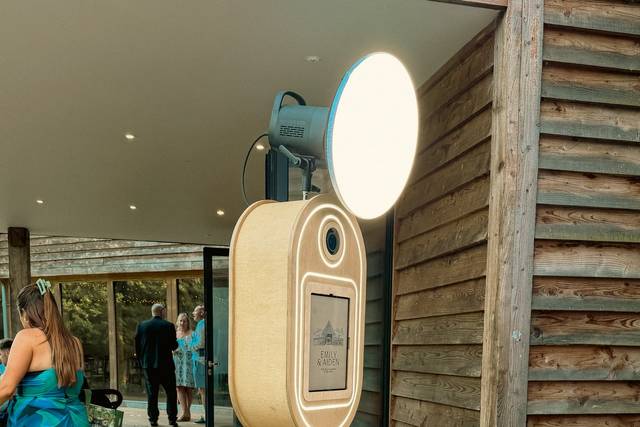 Outdoor Photo Booth!