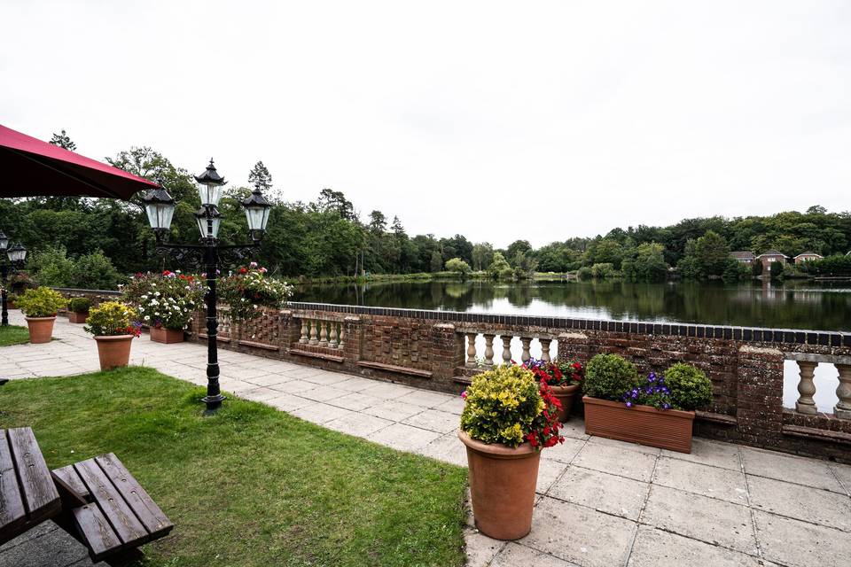 Lakeside Country Club