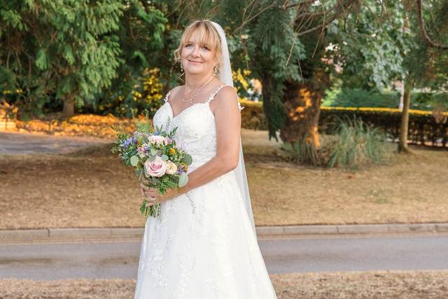 Soft glam bridal makeup