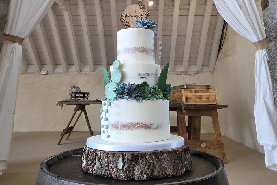 Semi naked buttercream