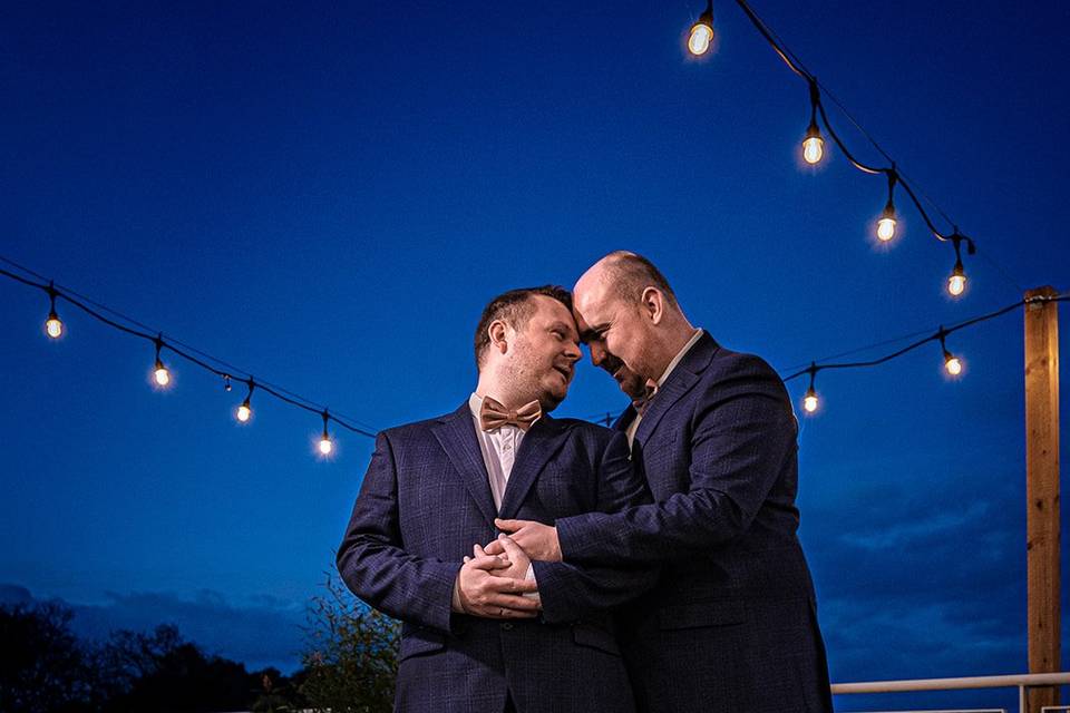 Groom and Groom