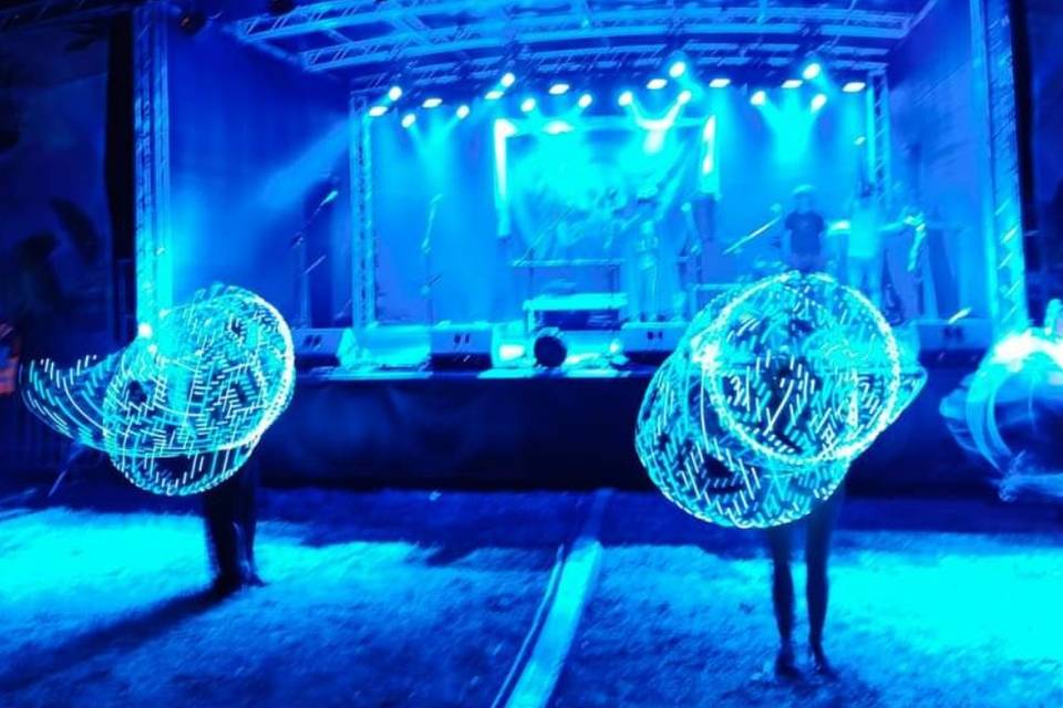 L.e.d hoops