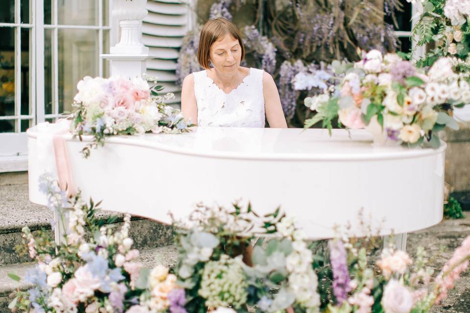 Sue Cottrell Pianist