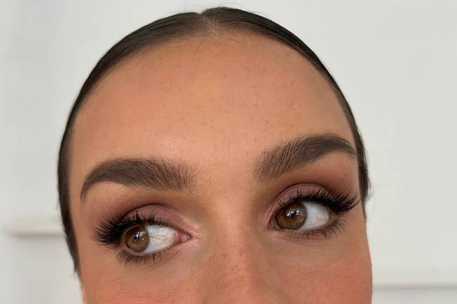 Imogen Williams Hair & Make-up Artist