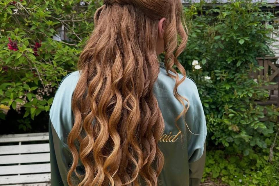 Long textured curls half up