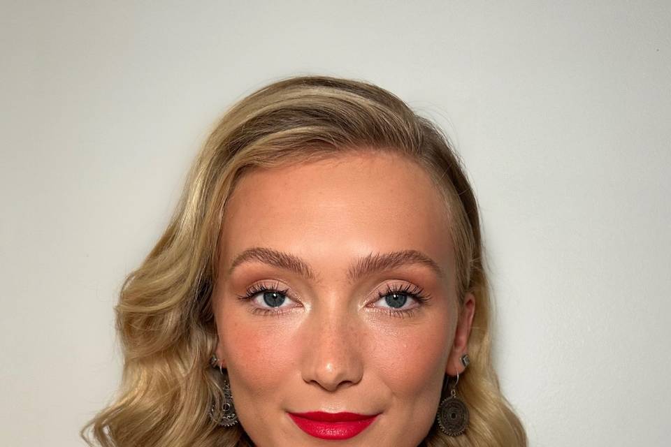 Natural look with red lips