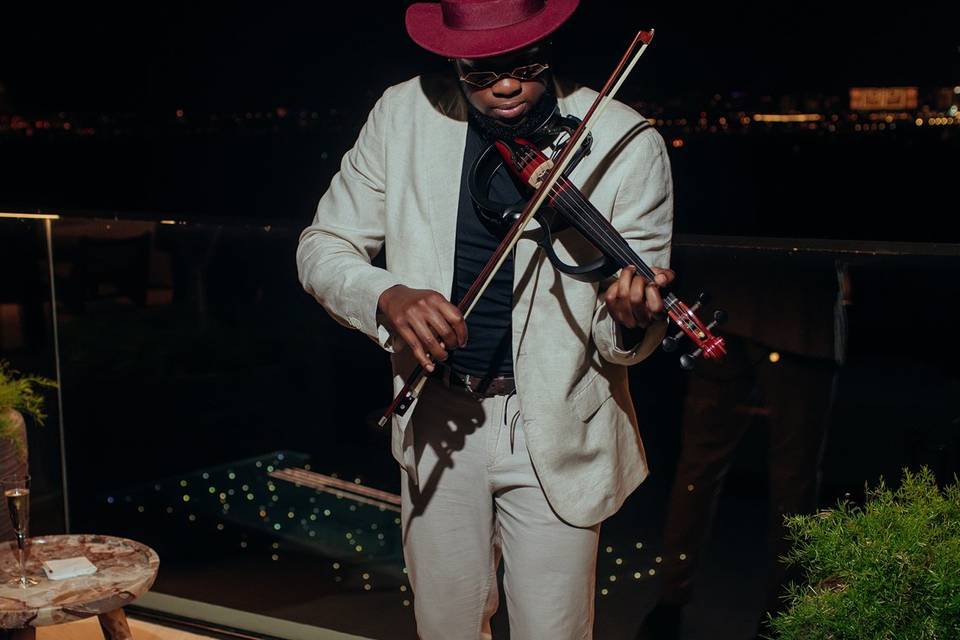 Luxury event musician uk