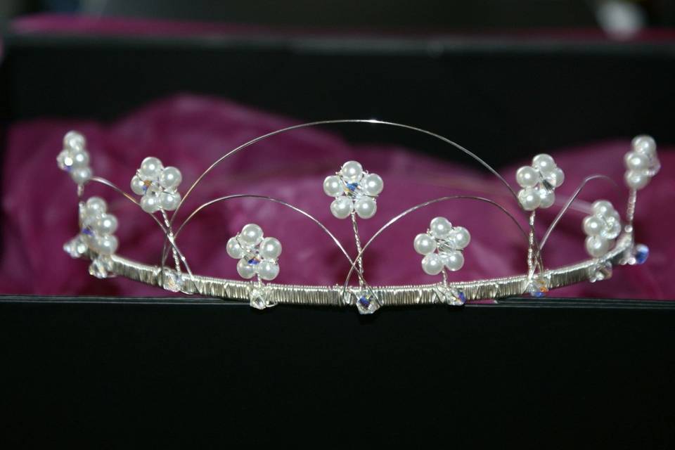 Swarovski Crystal and Pearl Traditional Tiara