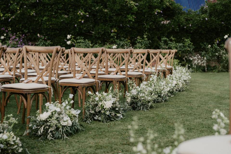 Walled garden ceremony