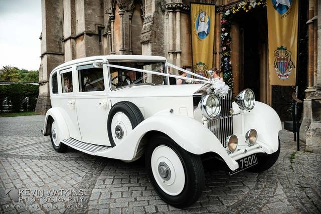 E&B Knight Wedding Car Hire