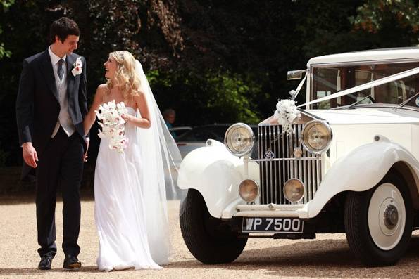 E&B Knight Wedding Car Hire