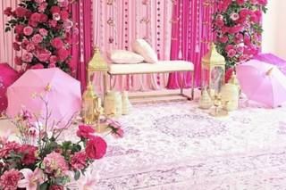 Decor by HK