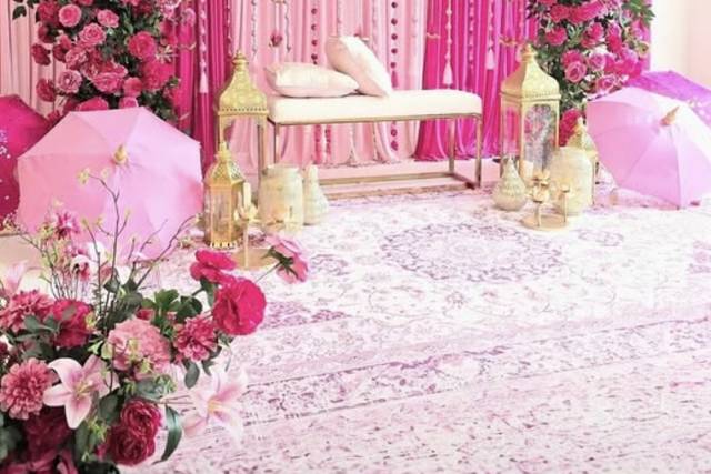 Decor by HK
