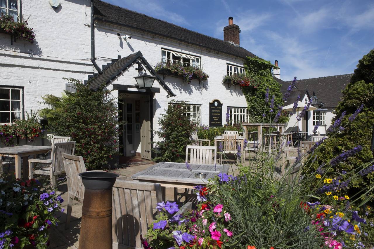 Swettenham The Swettenham Arms in Congleton, Cheshire - Updated prices | hitched.co.uk