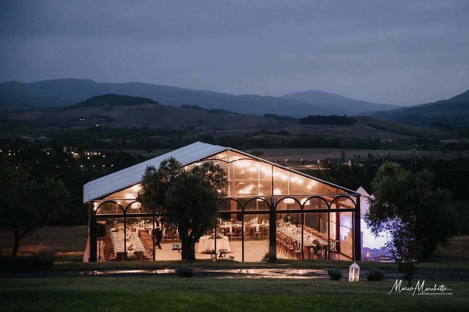 Gadren House by night