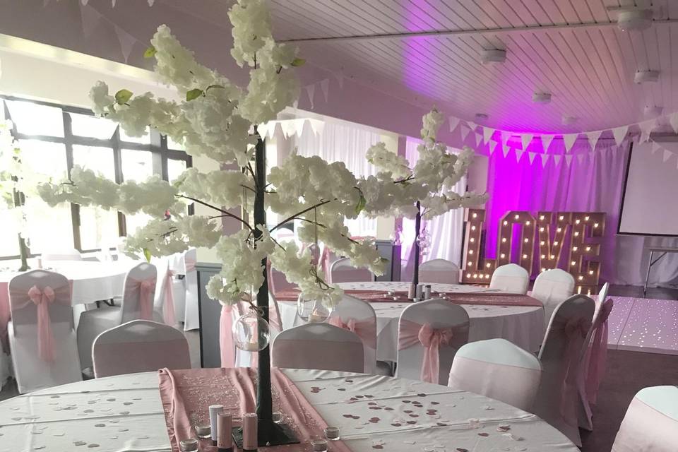 Pink blossom glam party