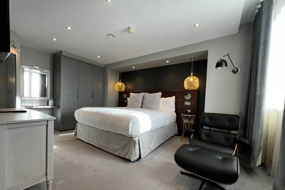 The Signature Suite bedroom